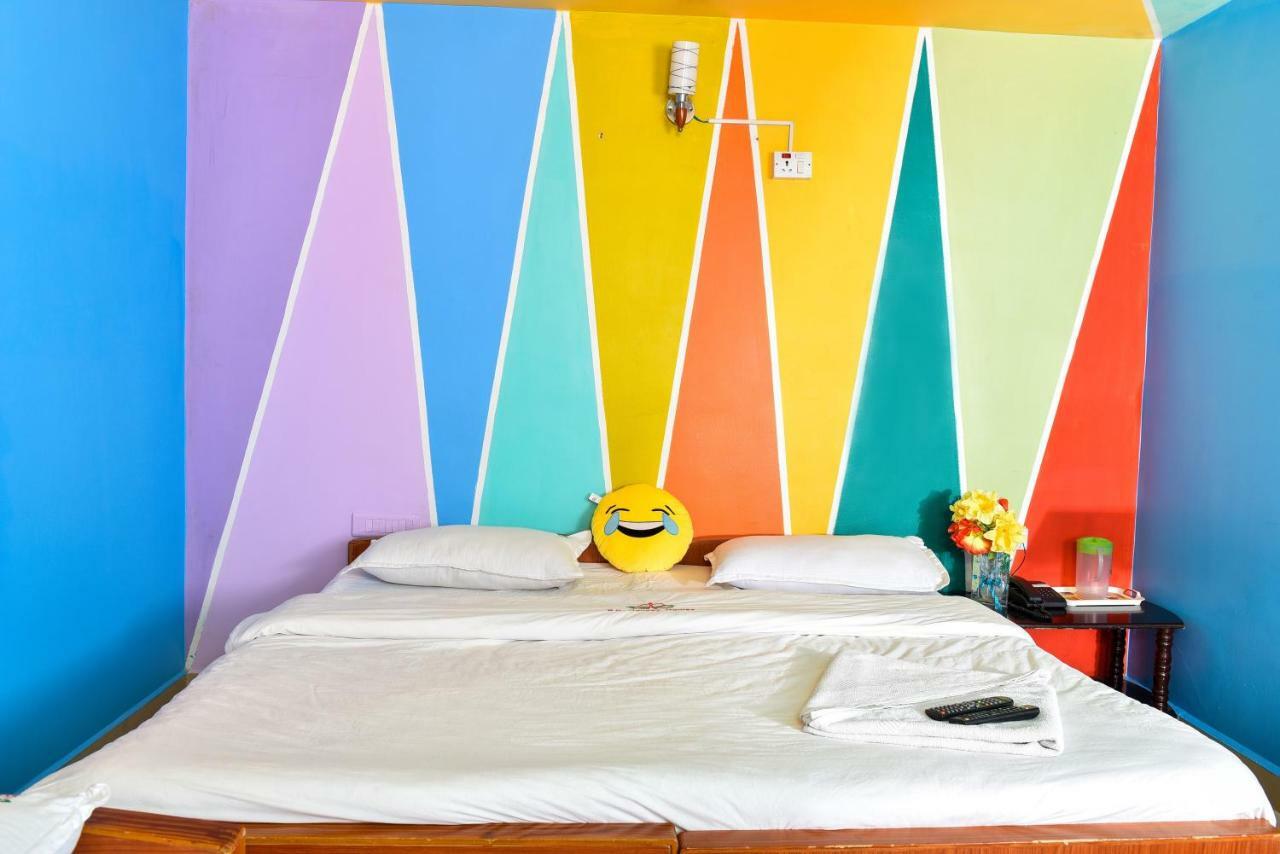 อาร์เค ฮอลิเดย์ โฮม Hotel อูตี ภายนอก รูปภาพ